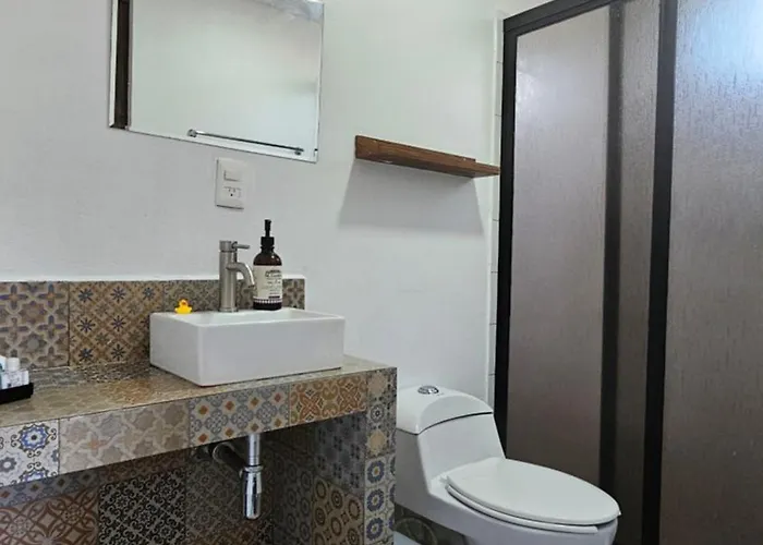 Apartment R09 Corner At Itesm Cem Full Services, Shared-kitchen, Fridge ,laundry, Smart Tv, Parking, Balcony *