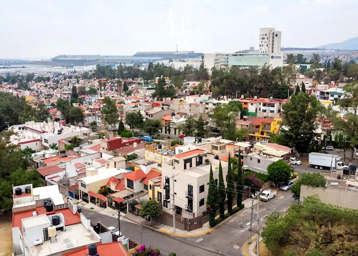 Apartment R09 Corner At Itesm Cem Full Services, Shared-kitchen, Fridge ,laundry, Smart Tv, Parking, Balcony Mexico City